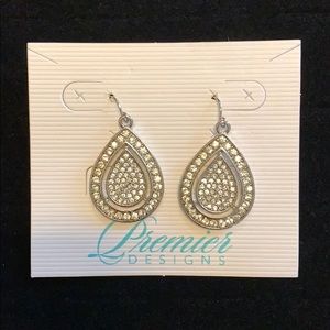 Premier Designs All Dolled Up Earrings